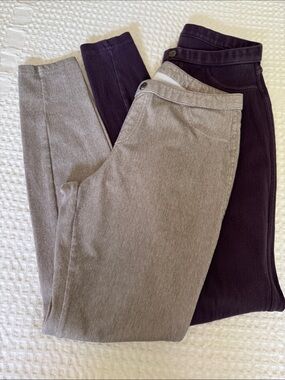 Two pairs of Simply Vera Vera Wang Leggings Pants in Taupe and Plum